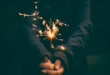 Wenn Sie Fülle und Glück in Ihr Leben einladen möchten, tun Sie diese Dinge vor dem neuen Jahr