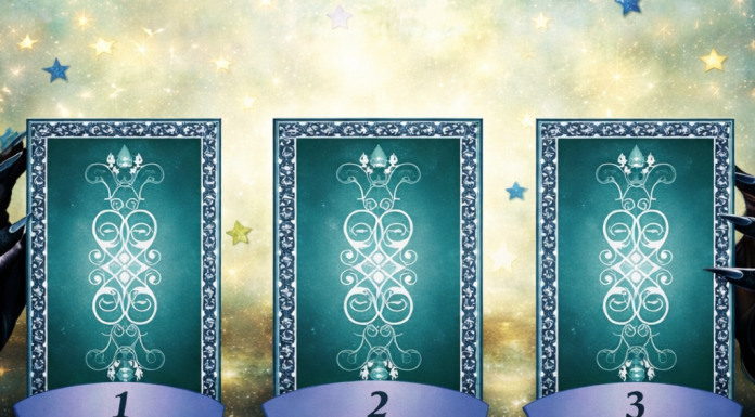 Die Tarotkarte enthüllt ein verborgenes Geheimnis deines Liebeslebens