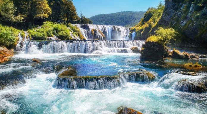 Die fünf Länder mit den meisten Wasserfällen weltweit – Vier davon liegen in Europa! 🌊🌍